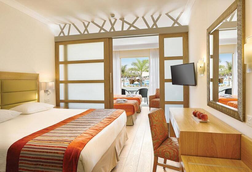 패밀리 주니어 스위트, Olympic Lagoon Resort Ayia Napa