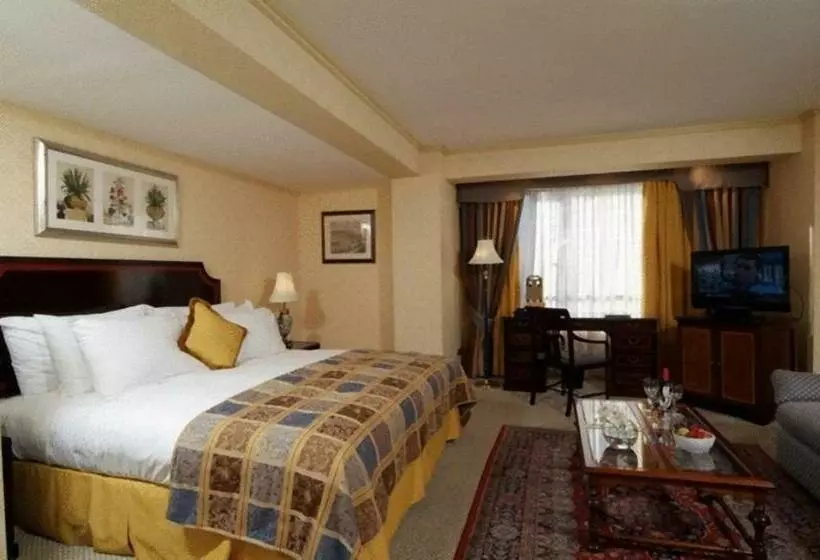سوییت, Park Plaza Santiago