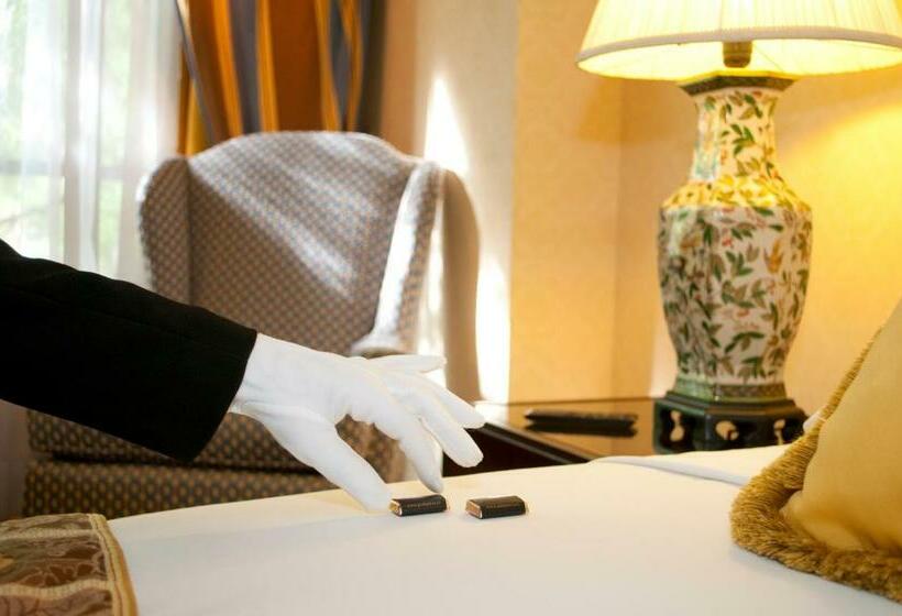 اتاق کلاب یک تخته, Park Plaza Santiago