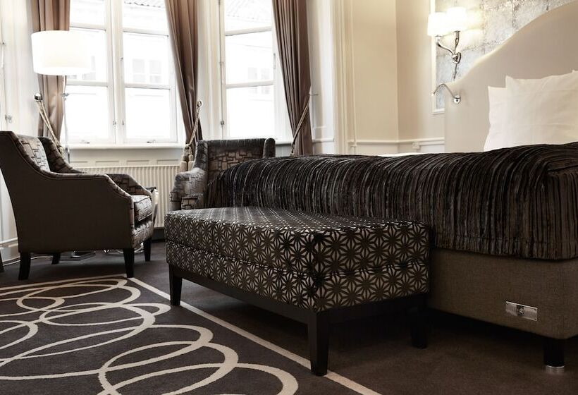 חדר אקזקיוטיב, Phoenix Copenhagen