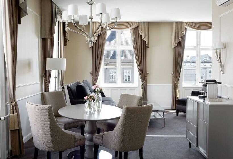 סוויטה, Phoenix Copenhagen