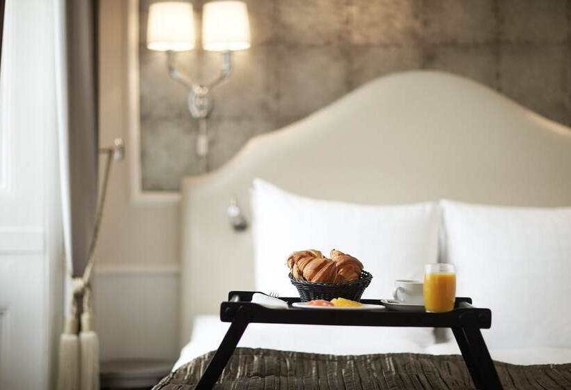 חדר בסיסי, Phoenix Copenhagen