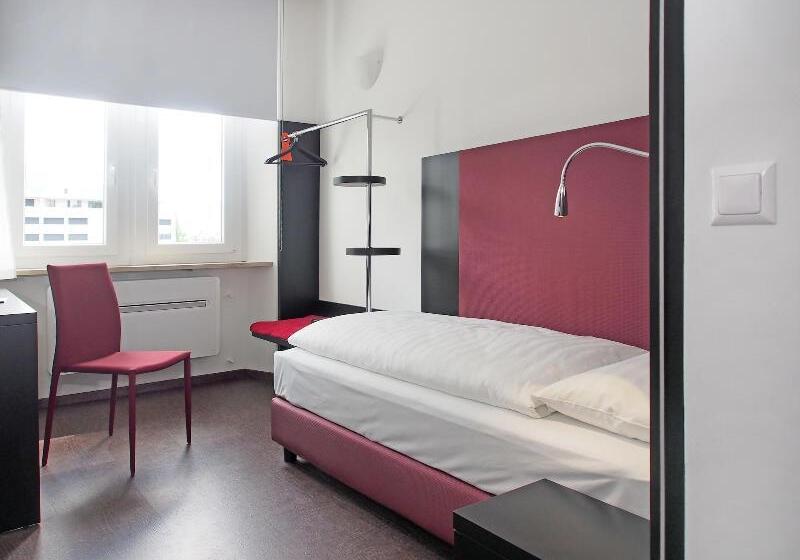 غرفة قياسية فردية, Rio Muralto