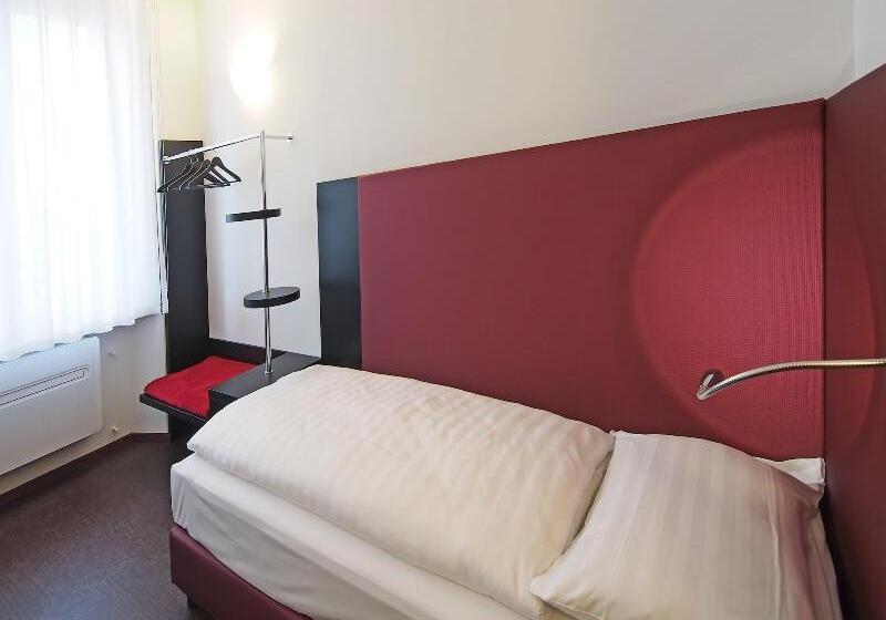 غرفة قياسية فردية, Rio Muralto