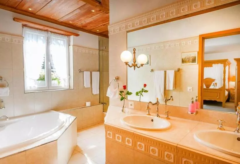 ジュニアスイート, Romantik Hotel Zu Den Drei Sternen