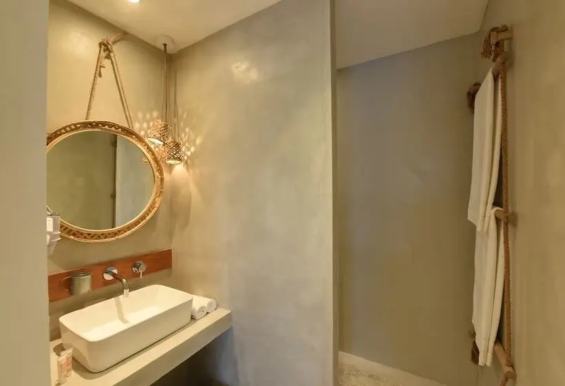 اتاق خانوادگی, Veranda Tamarin Hotel & Spa