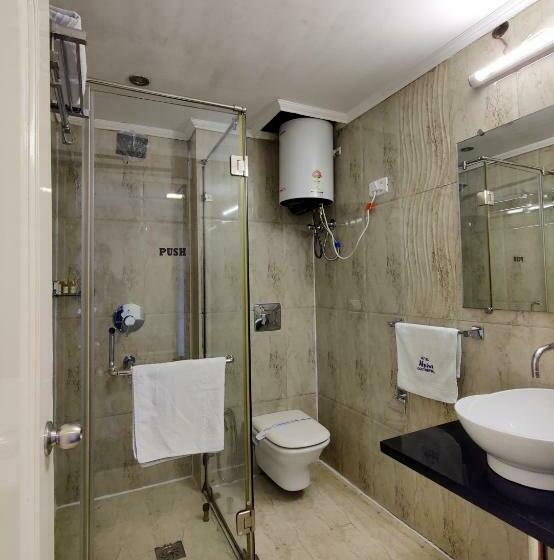 اتاق استاندارد با چشم‌انداز, Alpine Continental