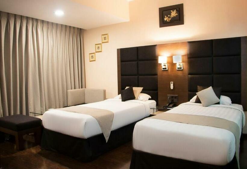 اتاق استاندارد با چشم‌انداز, Alpine Continental