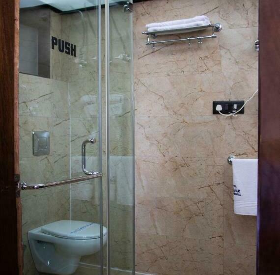 اتاق استاندارد با چشم‌انداز, Alpine Continental