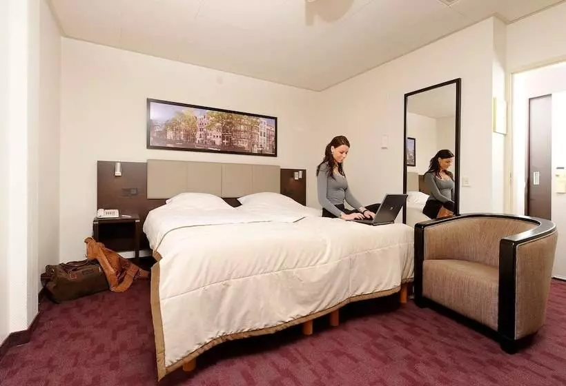 スタンダードルーム, Best Western Dam Square Inn