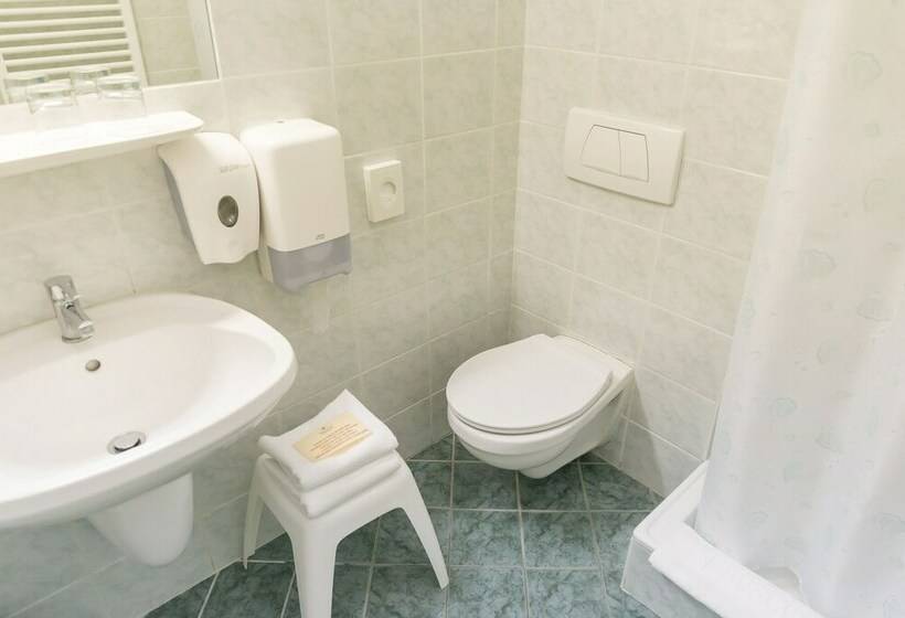 חדר סטנדרט, Hunguest Helios Hévíz