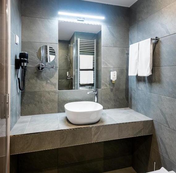 חדר סטנדרט עם מרפסת, Hunguest Helios Hévíz