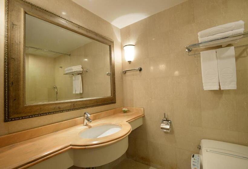 デラックストリプルルーム, Jeju Oriental Hotel & Casino