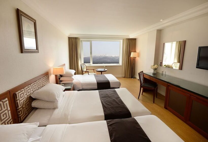 デラックストリプルルーム, Jeju Oriental Hotel & Casino