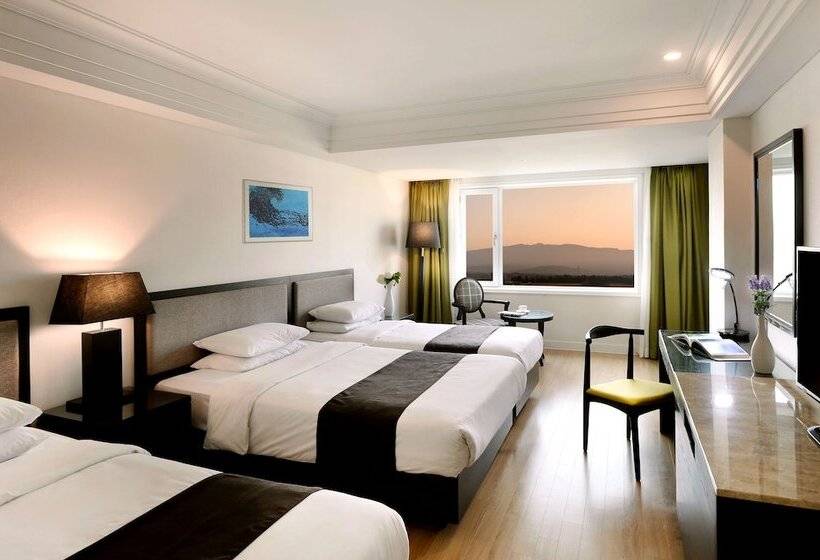 デラックストリプルルーム, Jeju Oriental Hotel & Casino