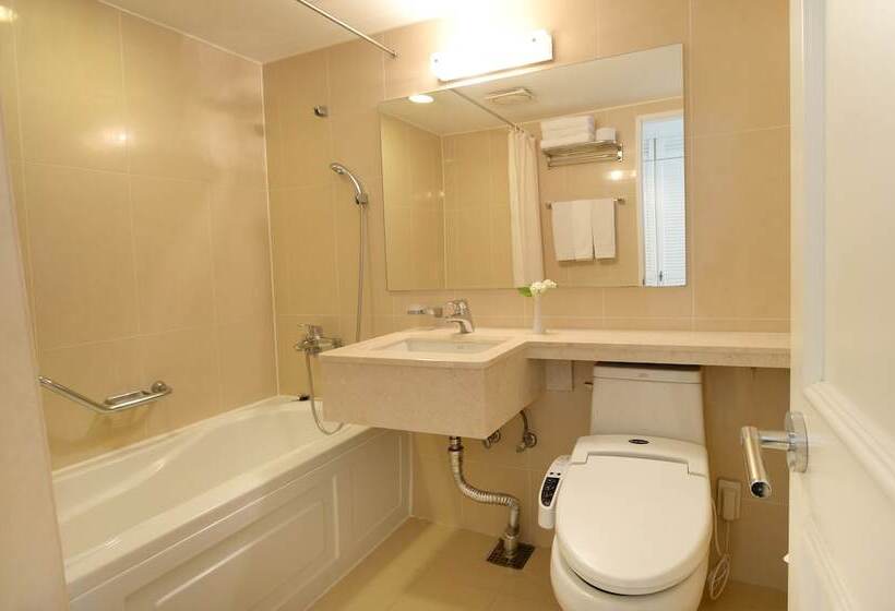 マウンテンビューデラックスルーム, Jeju Oriental Hotel & Casino