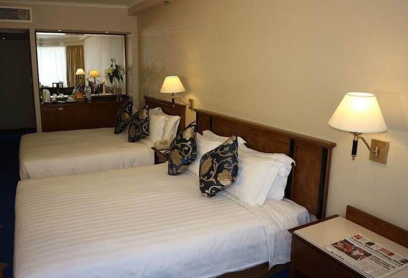 اتاق خانوادگی, The Kimberley