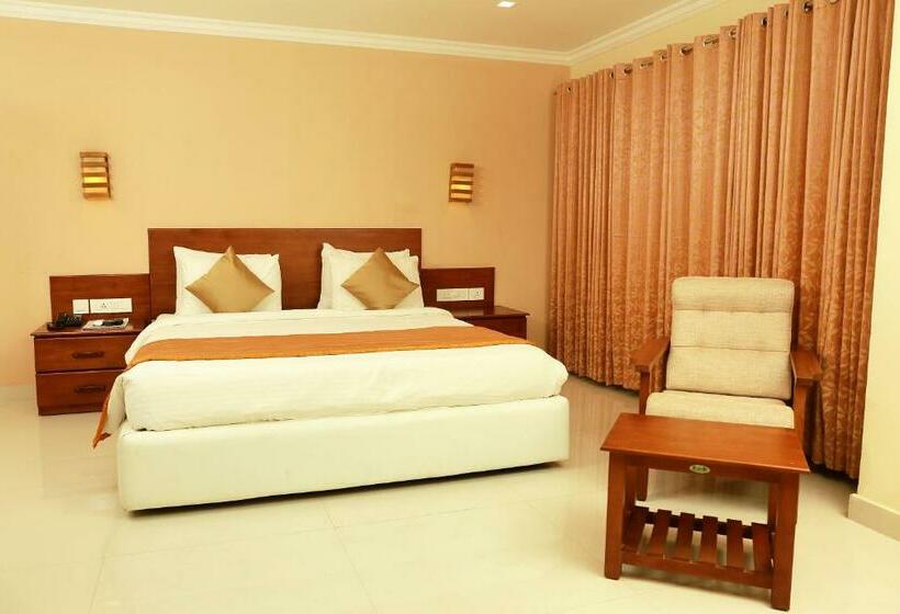 Camera Executive, Ktdc Grand Chaithram