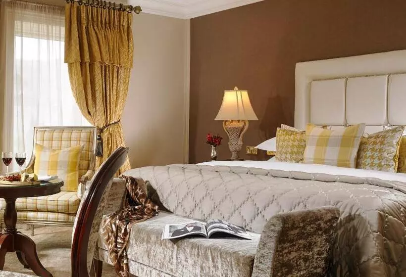 キングサイズベッドのスーペリアルーム, Muckross Park Hotel & Spa