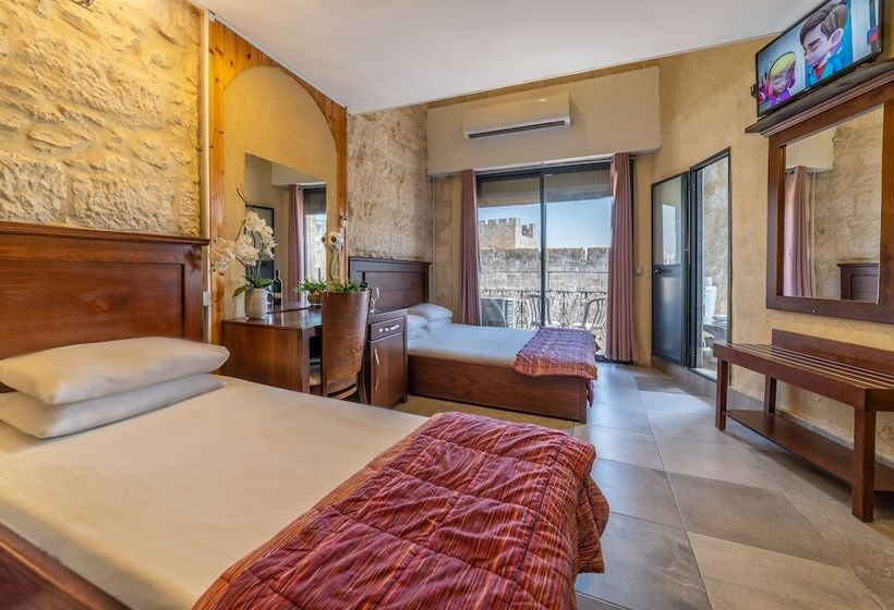 Chambre Triple Supérieure, New Imperial