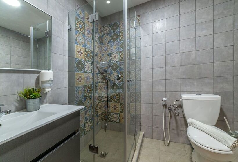 Chambre Basic, New Imperial