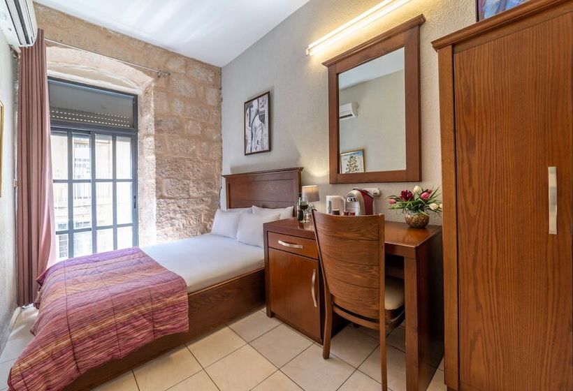 Chambre Basic, New Imperial