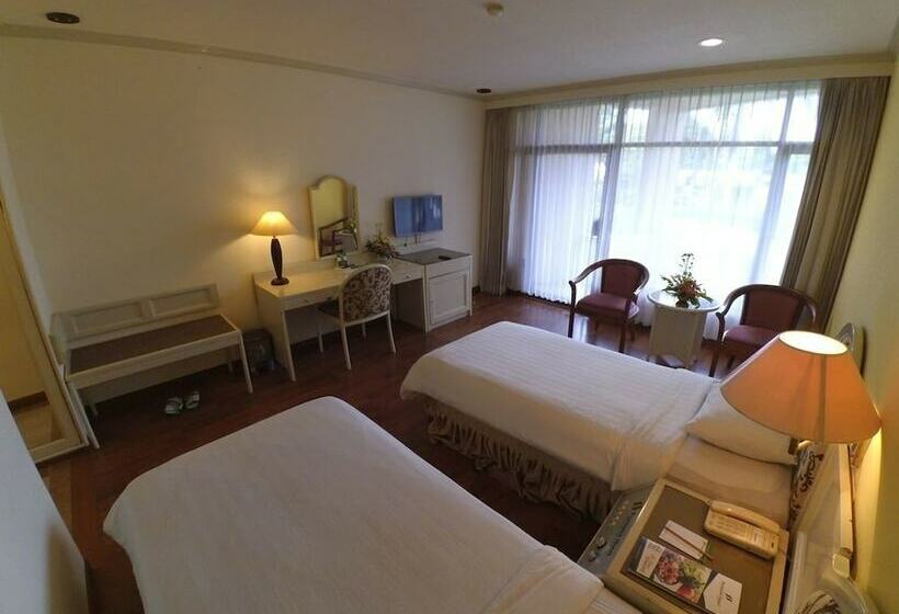 חדר סופריור, Purnama