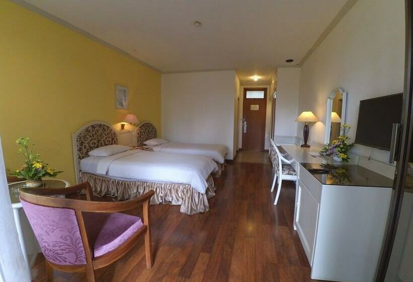 חדר סופריור, Purnama