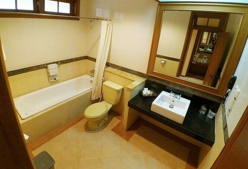 חדר סופריור, Purnama