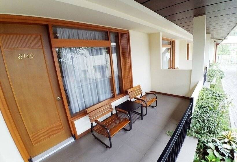 חדר סופריור, Purnama