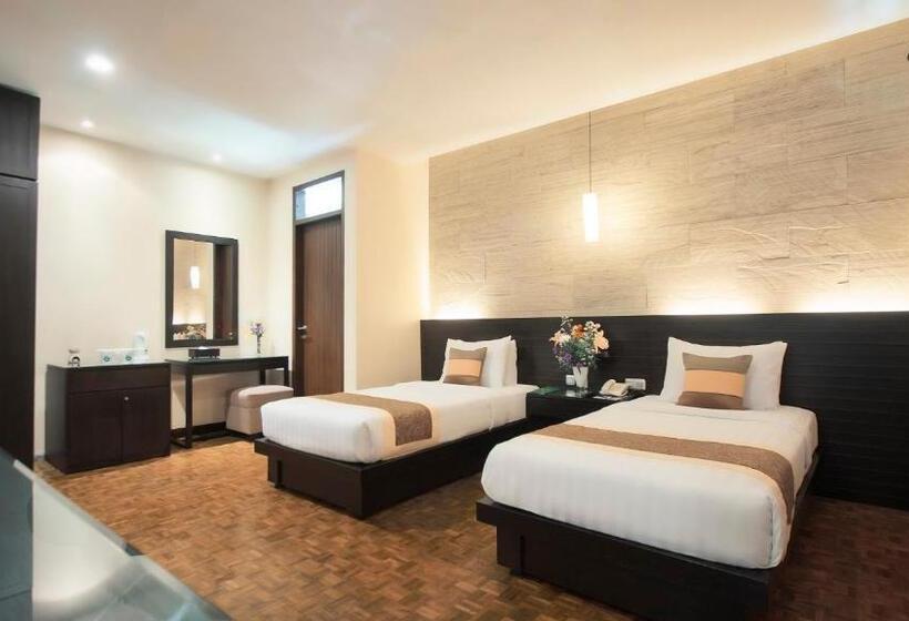 디럭스 룸, Puteri Gunung