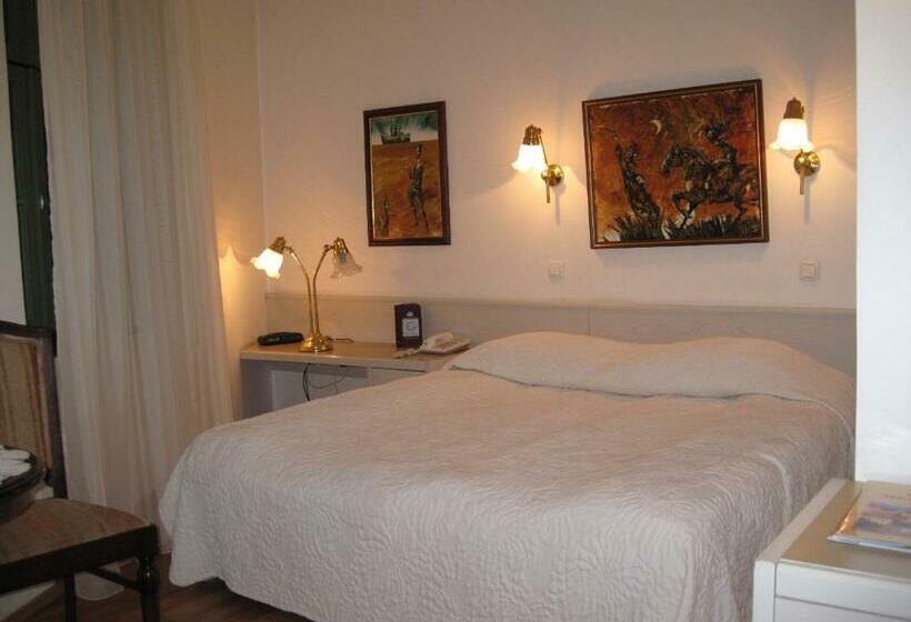 标准间, Senator Ház