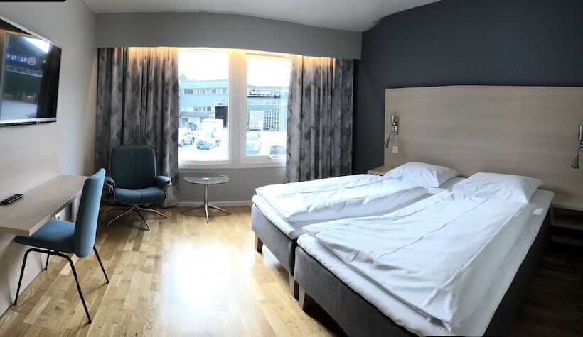 اتاق استاندارد, Stryn