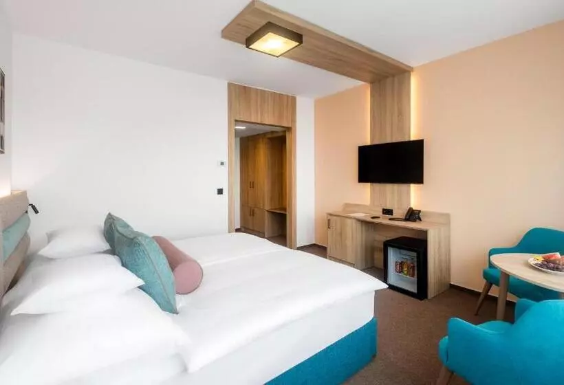 اتاق استاندارد, Hunguest Hotel Gyula