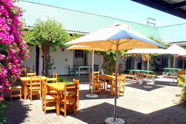 חדר משפחתי, Albertinia Hotel