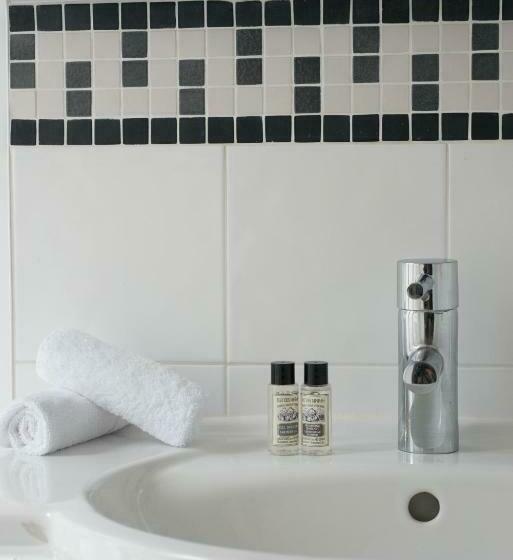 اتاق استاندارد, Apollon Montparnasse