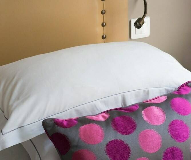 اتاق استاندارد, Apollon Montparnasse