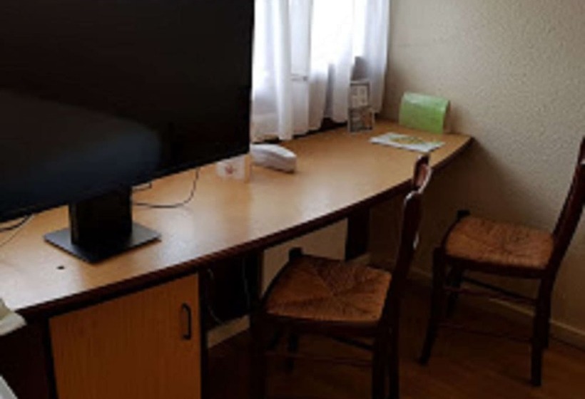 スタンダードルーム, Campanile Marmande