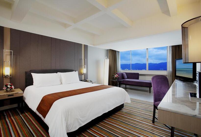 Президентский Люкс, Centara Hotel Hat Yai