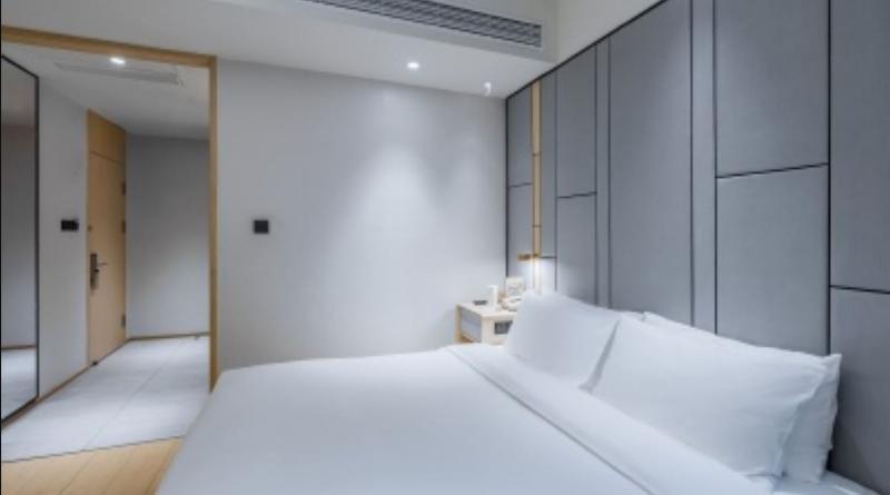 스탠다드 스튜디오, Centara Hotel Hat Yai