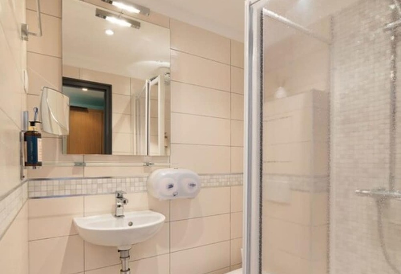 اتاق اکونومی, Holzer Ii