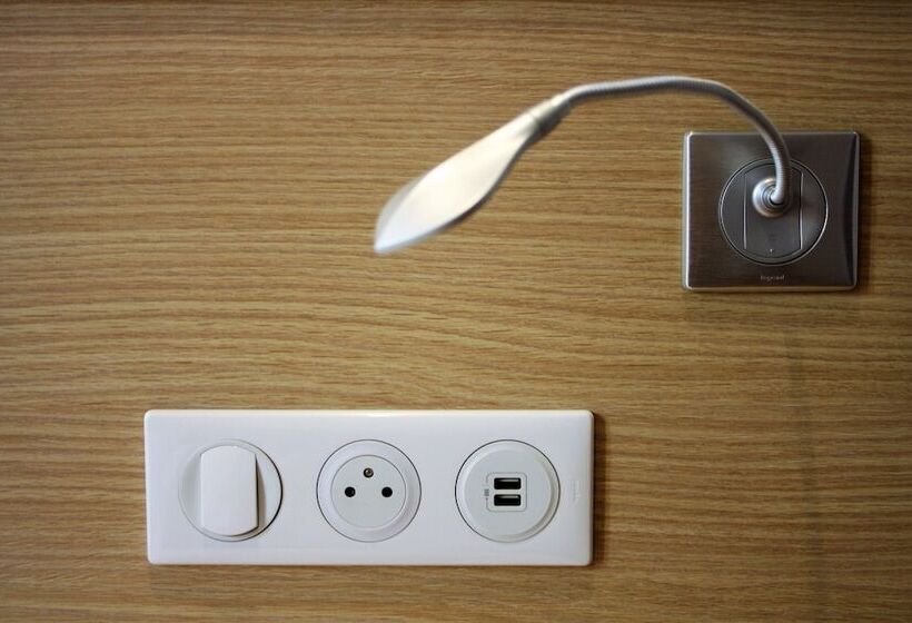 اتاق اکونومی, Holzer Ii