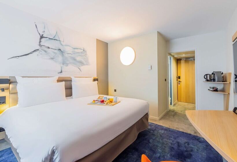 Номер Престиж, Hôtel Mercure Paris Massy Gare Tgv