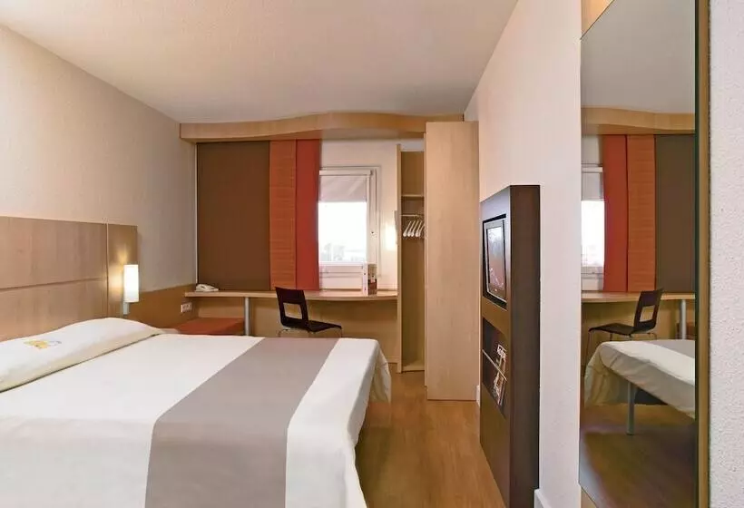 Çift Kişilik Yataklı Standart Oda, Ibis Aubenas