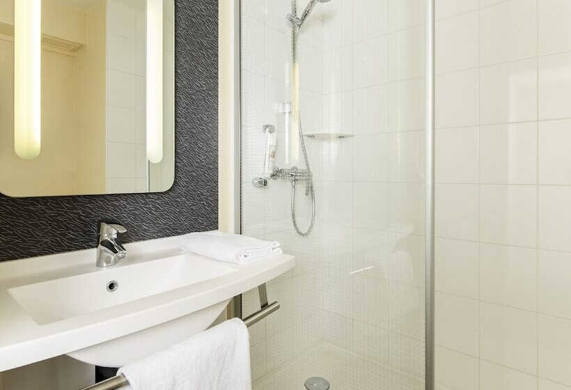 Номер Стандарт, Ibis Issy Les Moulineaux  Val De Seine