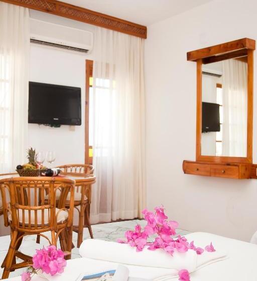 חדר סטנדרט לשלושה, Kekova