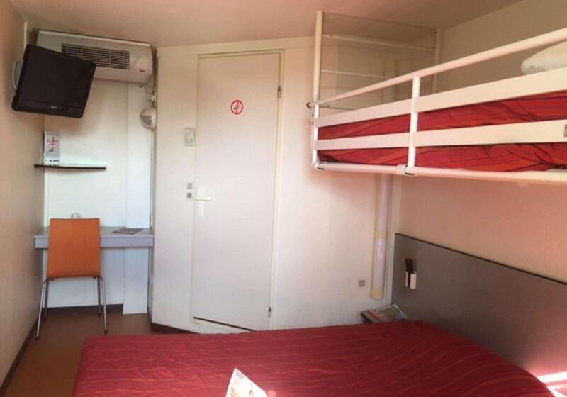 غرفة قياسية ثلاثية, Kyriad Niort   La Crèche