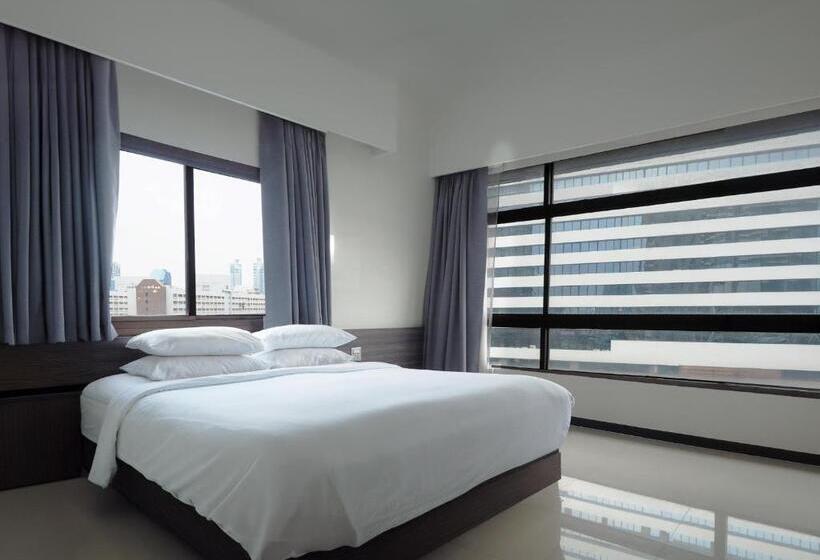 سوئیت پرزیدنت, Pinnacle Lumpinee Park