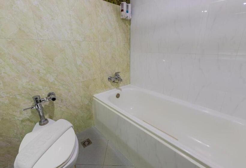 سوییت, Pinnacle Lumpinee Park