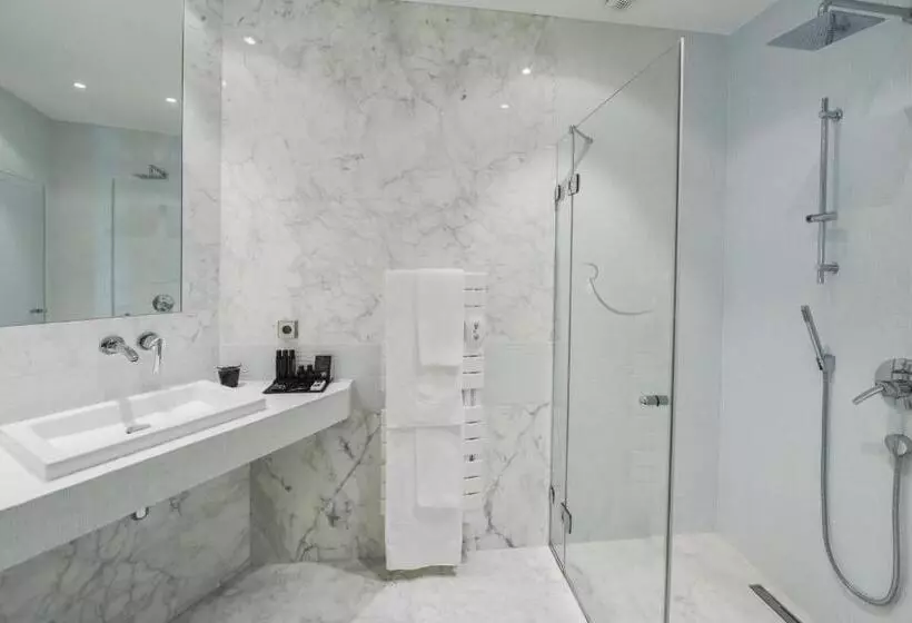 سوییت, & Spa Regent Petite France